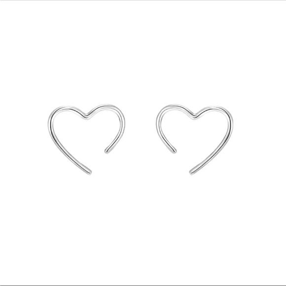 Minimalist Hollow Heart Silver Stud Earrings - Picture 1 of 7